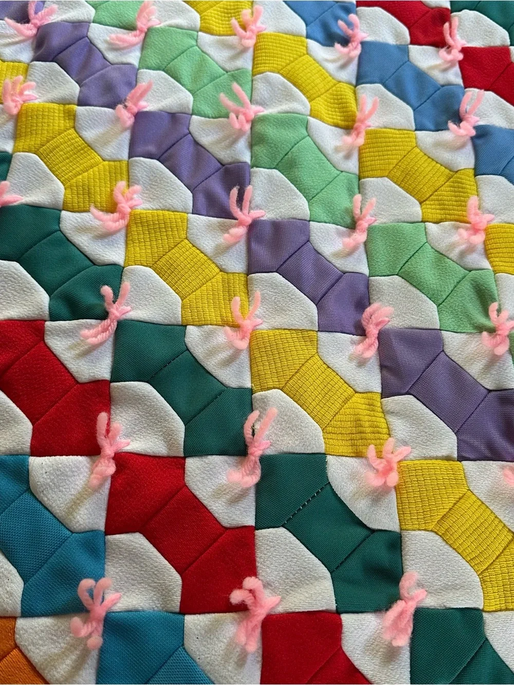 Vintage 1970s Baby Crib Quilt Double Knit Bow Tie Hand Tied Rainbow Kitten Back